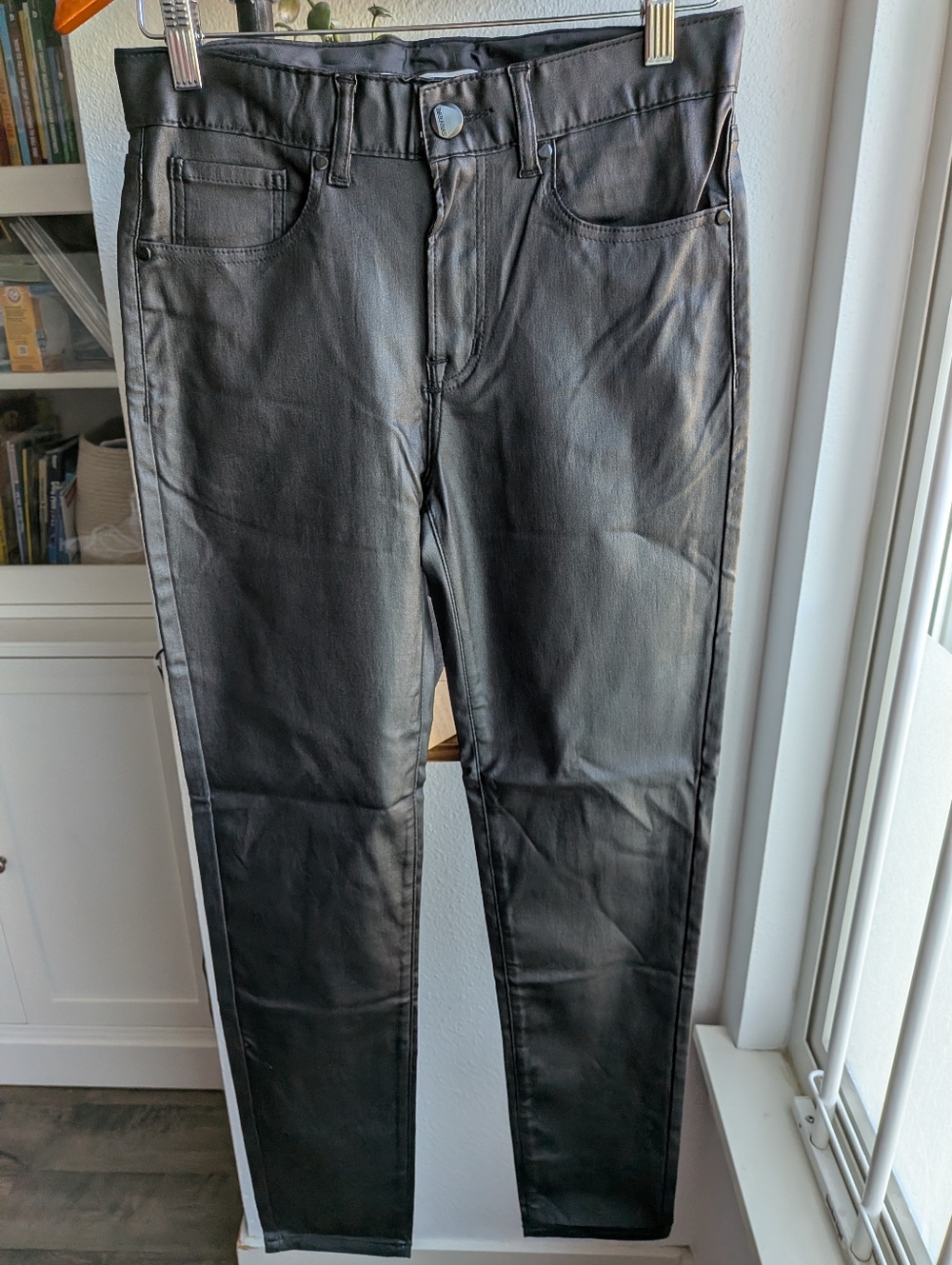 NWT Barabas Los Angeles "Shine Bright" Black Coated Slim Fit Pants Size 30